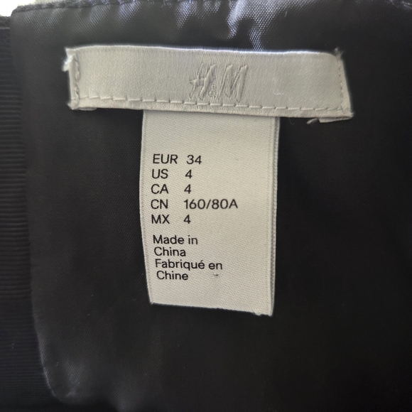 H&M Blue and Silver Sheath Mini Dress Sleeveless Crew Neck Cocktail Size 4 - Picture 6 of 6